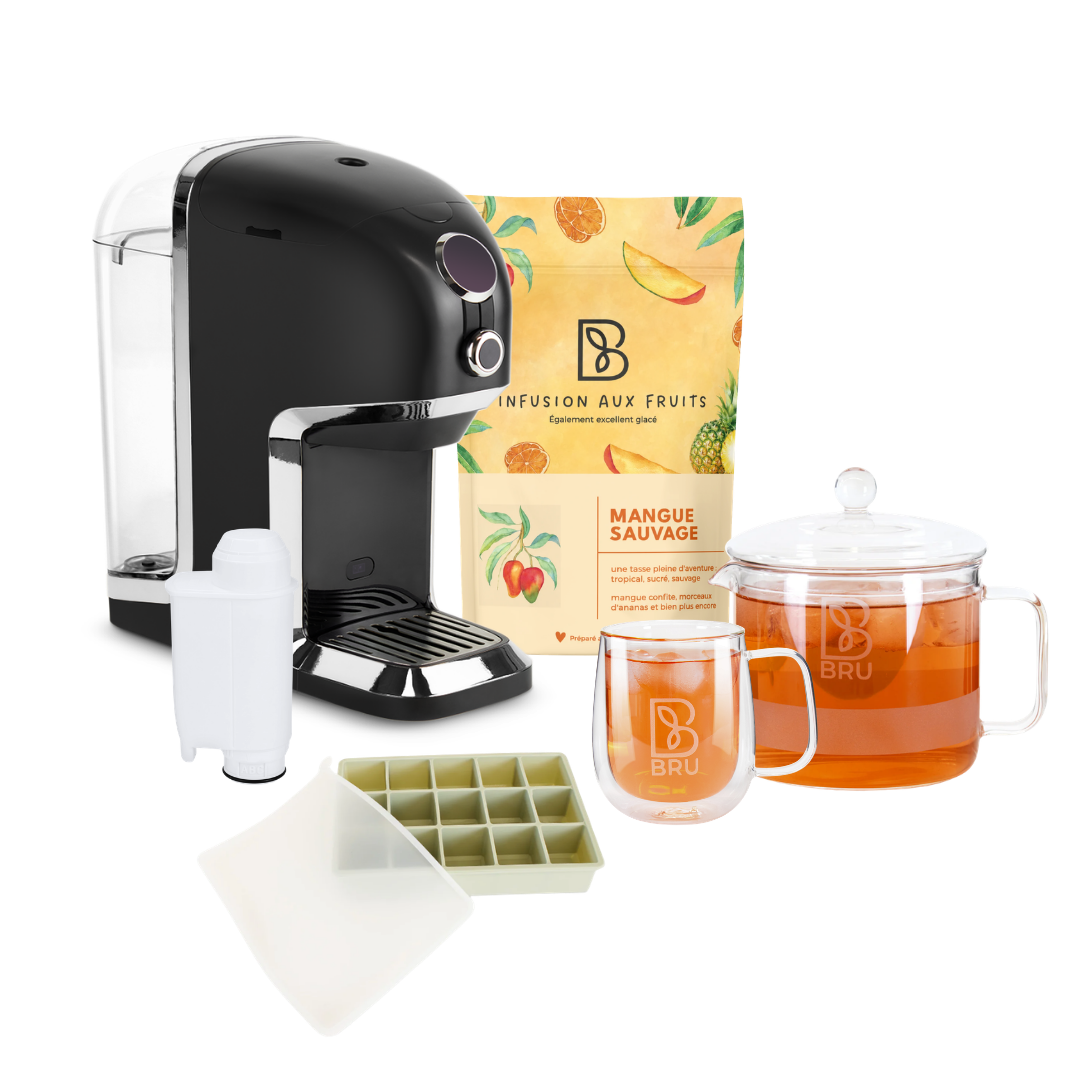 BRU Eistee-Set: BRU Maker One Teemaschine in Schwarz Chrome mit einer Packung Früchtetee Mangue Sauvage in französischer Verpackung, Glaskrug mit Eistee, doppelwandiger Tasse, Wasserfilter und Eiswürfelform
